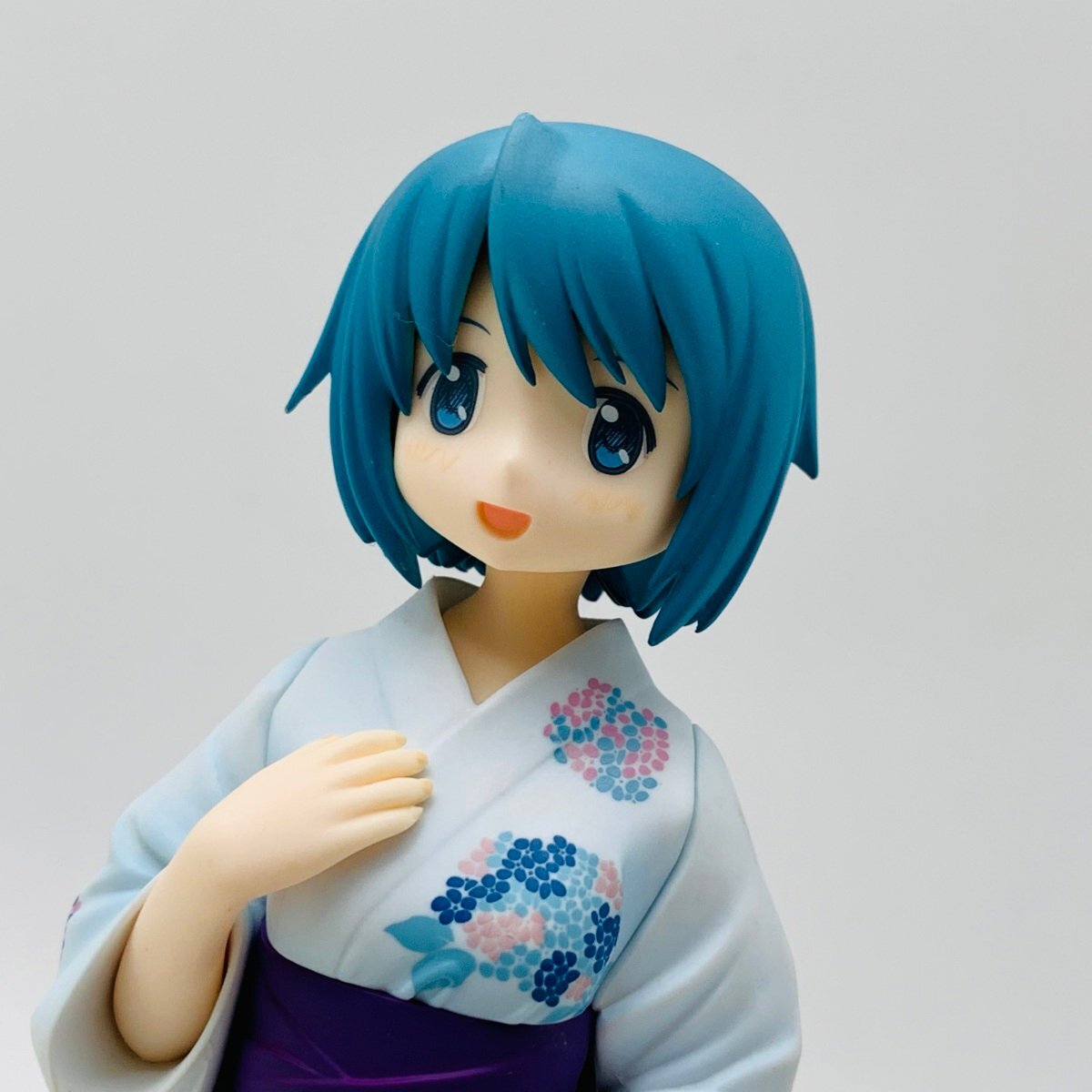 劇場版 魔法少女 まどか マギカ 美樹さやか 1/8 フィギュア / ま 劇場版 魔法少女 まどか マギカ 美樹さやか 1/8 フィギュア / ま