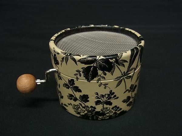 # превосходный товар # GUCCI Gucci сад механический завод музыкальная шкатулка интерьер женский мужской оттенок бежевого × оттенок черного FK1811