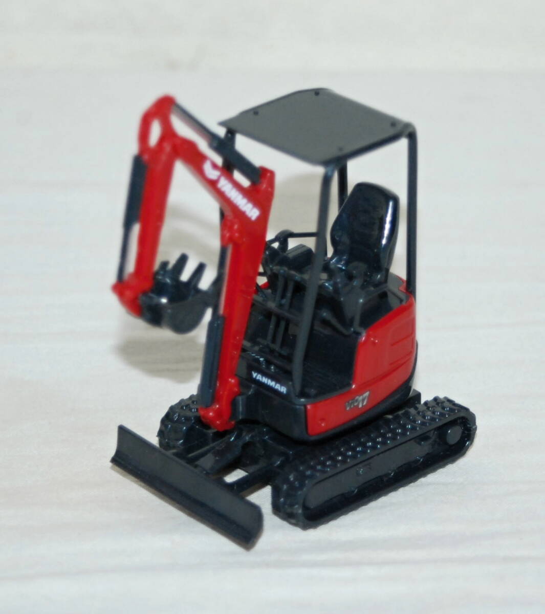 美品 YANMAR ヤンマー Vi017 ショベルカー 1/34 ミニカー 美品 YANMAR ヤンマー Vi017 ショベルカー 1/34 ミニカー