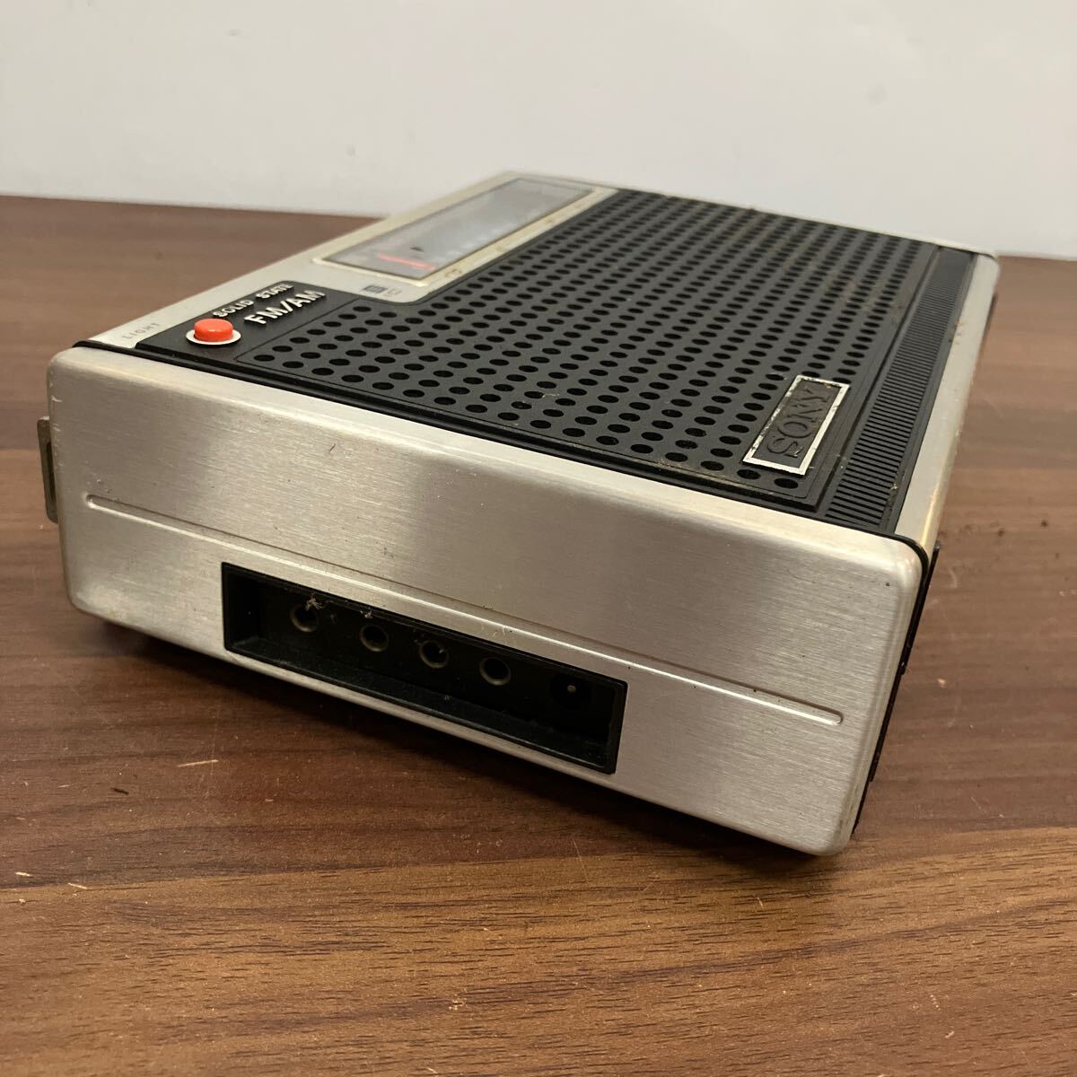 SONY ソニー ICF-5200 ポータブルラジオ 昭和 平成 昭和 レトロ SONY ソニー ICF-5200 ポータブルラジオ 昭和 平成 昭和 レトロ