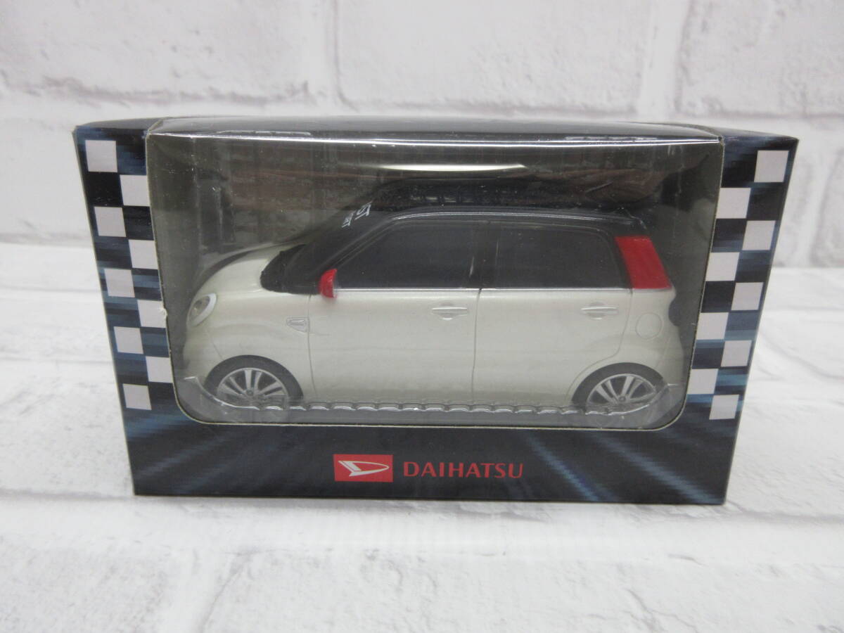 ミニカー　ダイハツ　キャストスポーツ　CAST SPORT　パールホワイト×ブラック　プルバックカー　非売品　カラーサンプル