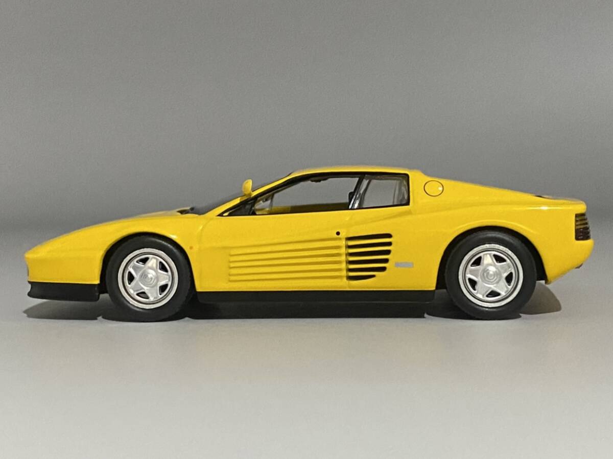 1/43 Ferrari Testarossa Giallo (Type F110) 4.9L Tipo F113 Flat-12 ◆ Disegno di Pininfarina ◆ フェラーリ テスタロッサ ジャッロ