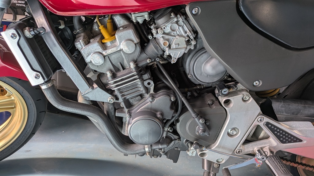 程度良!ホーネット250 BA-MC31 異音無し!走行22897km 大阪発 程度良!ホーネット250 BA-MC31 異音無し!走行22897km 大阪発