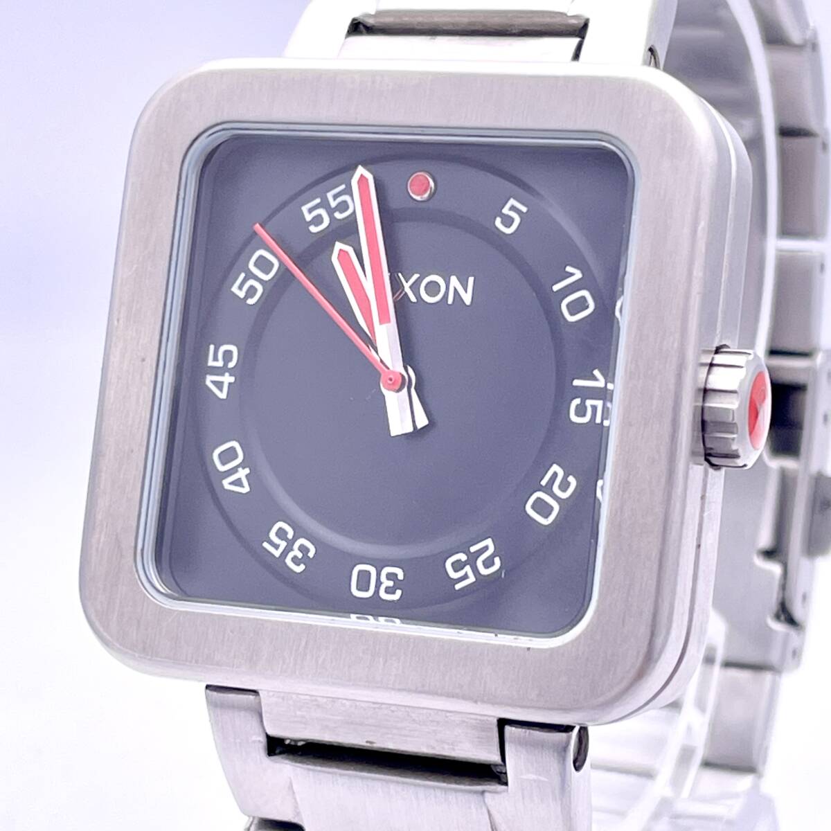 NIXON ニクソン THE RIOT ライオット THROW DOWN 10F 腕時計 NIXON ニクソン THE RIOT ライオット THROW DOWN 10F 腕時計