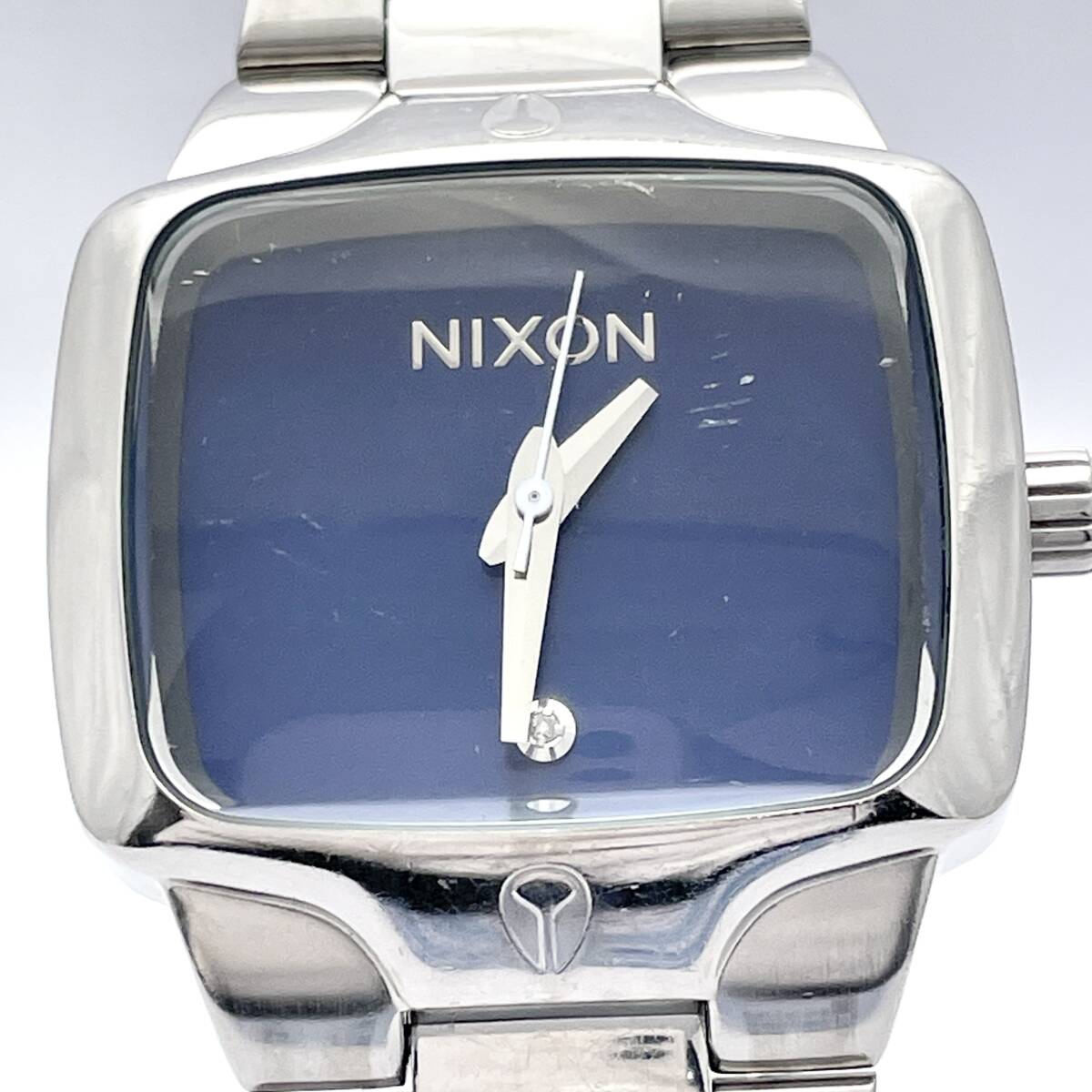 NIXON Nixon V.I.P.PASS THE SMALL PLAYER 8H наручные часы мужской женский часы кварц quartz серебряный серебряный P2234