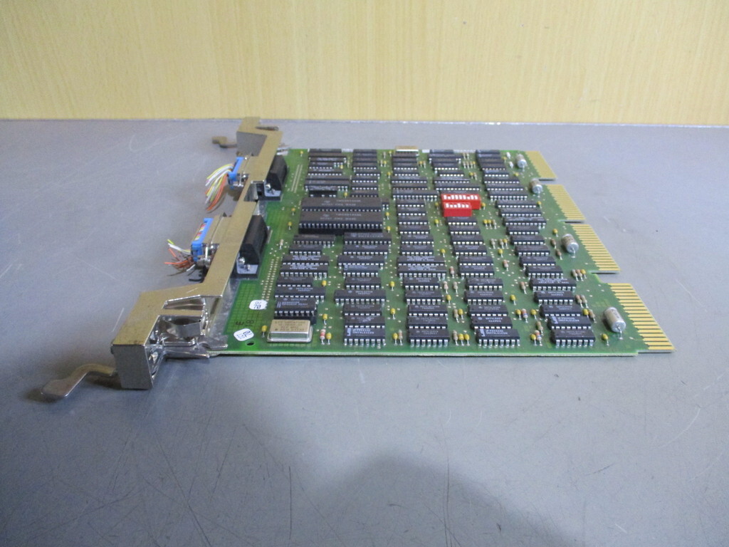 中古 DEC IEQ11-SA M8634-PA Q-BUS DMA IEEE BUS INTERFACE 中古 DEC IEQ11-SA M8634-PA Q-BUS DMA IEEE BUS INTERFACE