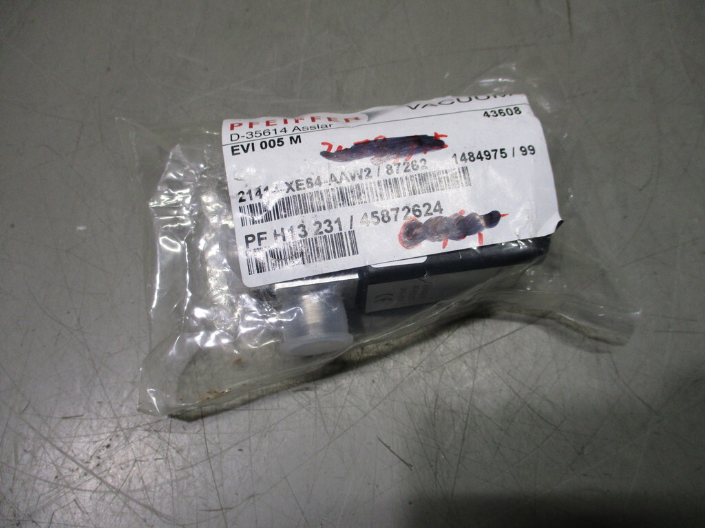 新古 PFEOFFER EVI005M コーナー電磁弁(FBER61204D183) 新古 PFEOFFER EVI005M コーナー電磁弁(FBER61204D183)