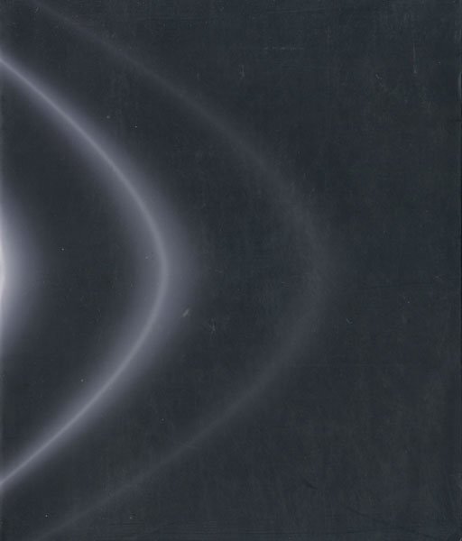 デザイン d) Carsten Nicolai: fades