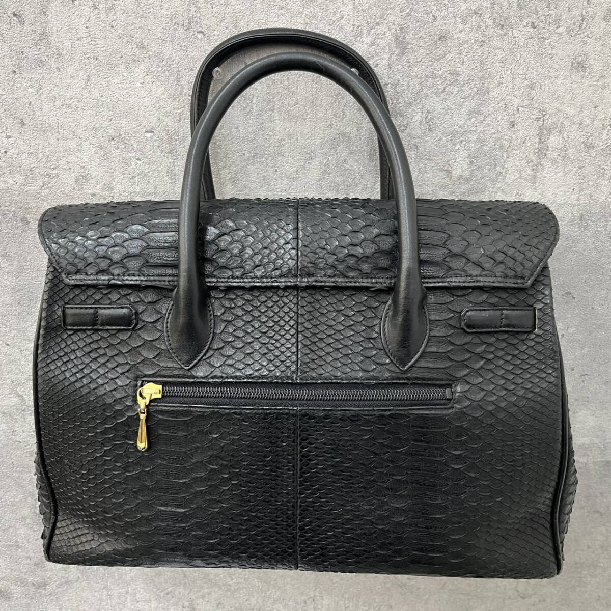 ◆◇#613　トートバッグ　クロコダイル？　ブラック　レディース　高級感　中古品　長期保管品◇◆