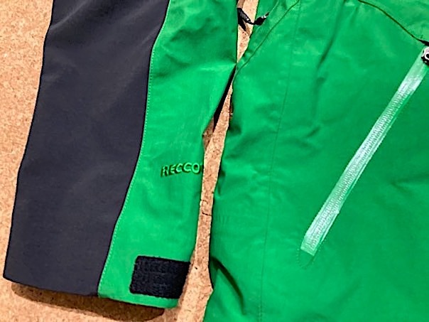 非売品☆ノースフェイス マウンテンジャケット GORE-TEX 緑/黒 非売品☆ノースフェイス マウンテンジャケット GORE-TEX 緑/黒