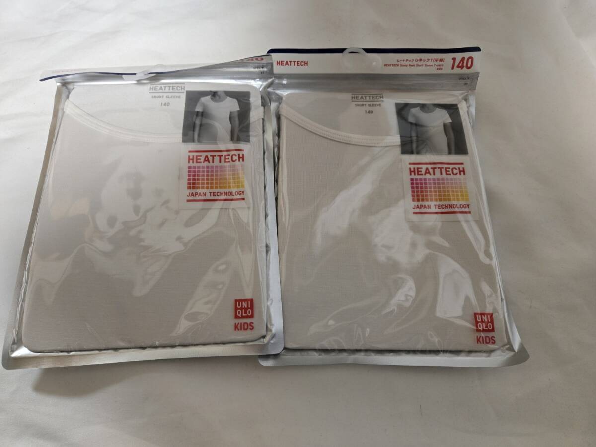 UNIQLO　ユニクロ　ヒートテック　UネックTシャツ　半袖　肌着　140サイズ　子供服