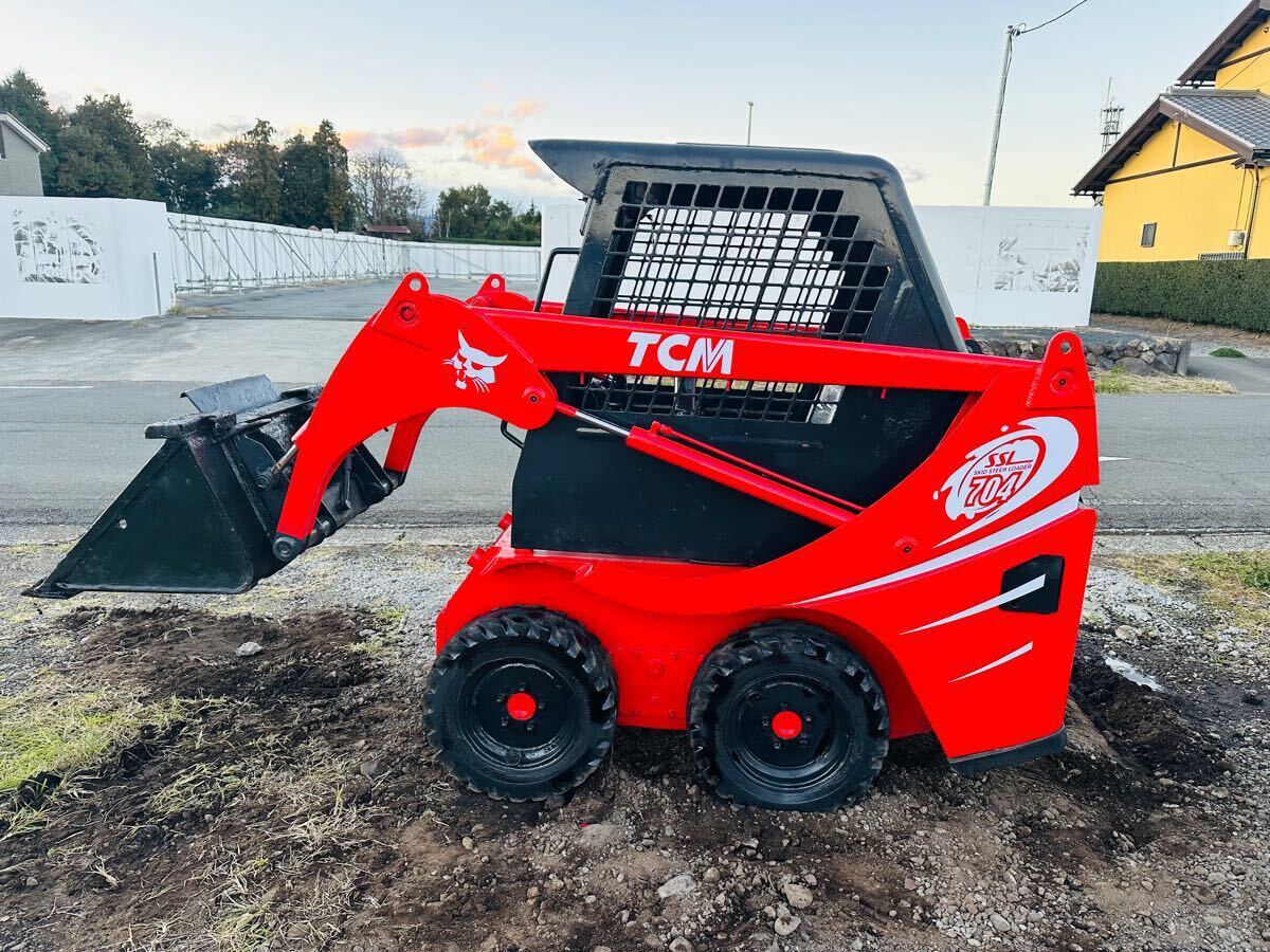 TCM 704○スキッドステアローダー○ボブキャット○bobcat○除雪 TCM 704○スキッドステアローダー○ボブキャット○bobcat○除雪