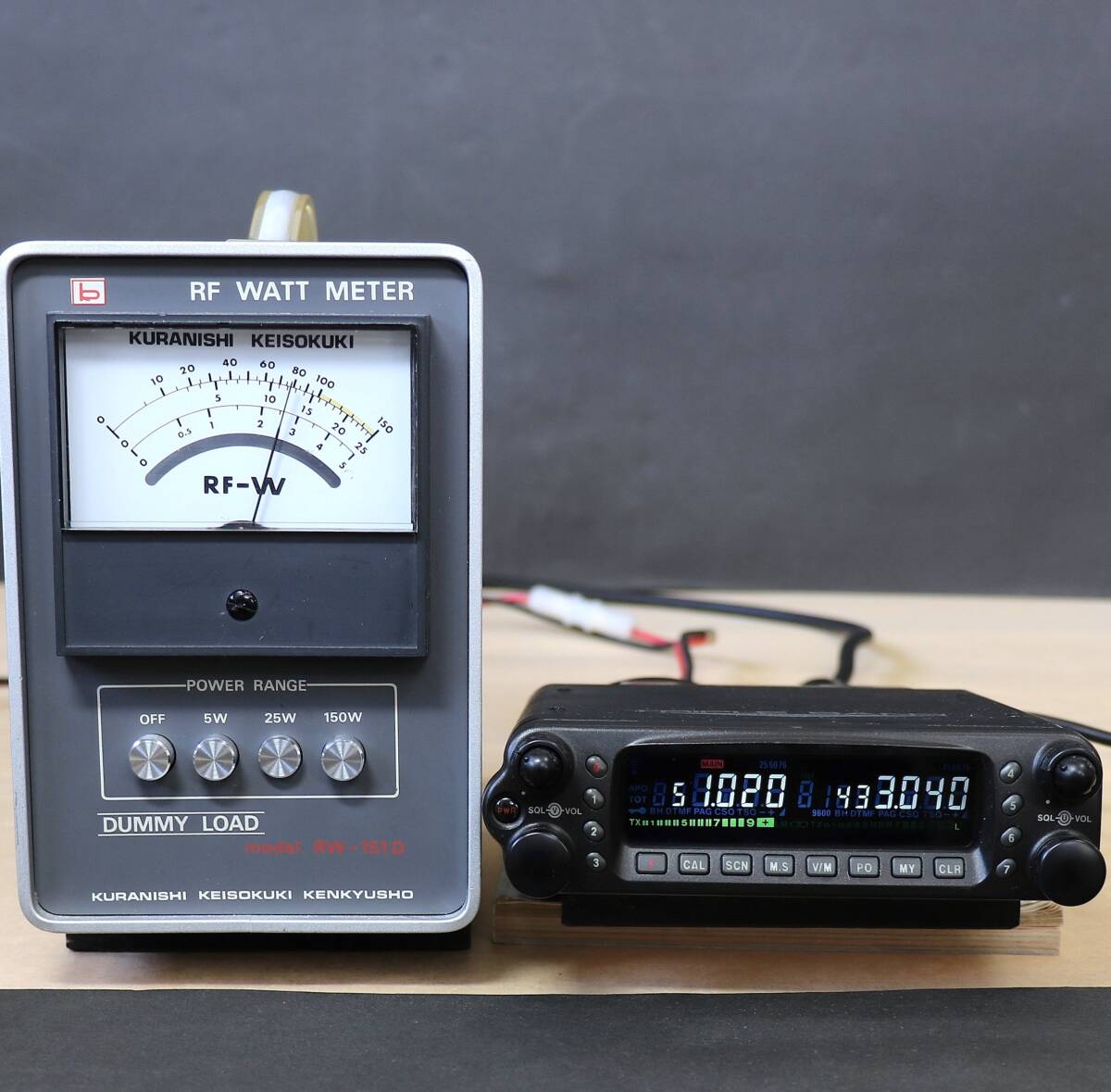 STANDARD стандартный C5900 50/145/430MHz высокая яркость белый цвет LED 3 частота номинал :10W Mobil машина ( поиск :TM-741 TM742 TM-643)