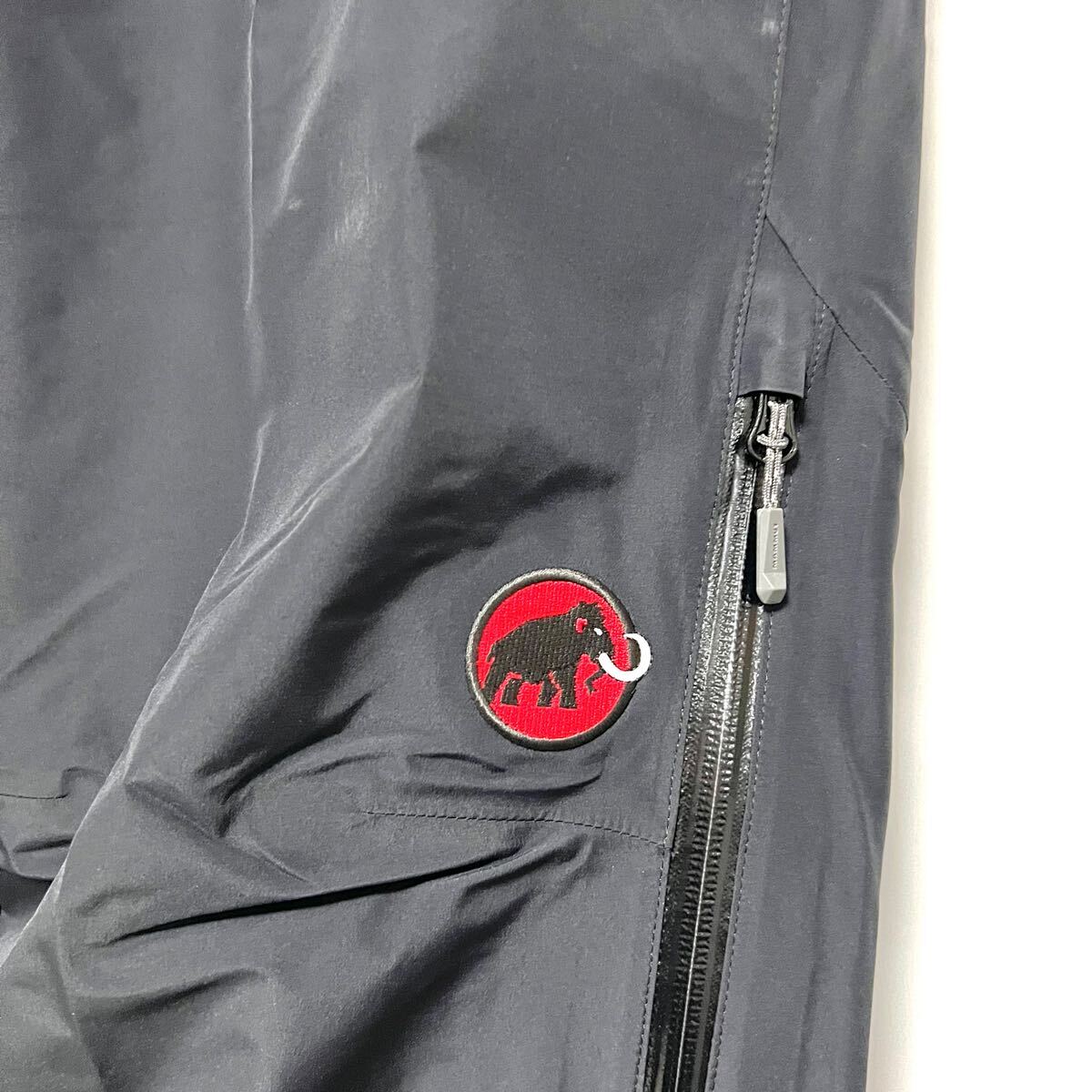 希少 廃盤 MAMMUT マムート ブラック グラビティ ダウンベスト 希少 廃盤 MAMMUT マムート ブラック グラビティ ダウンベスト