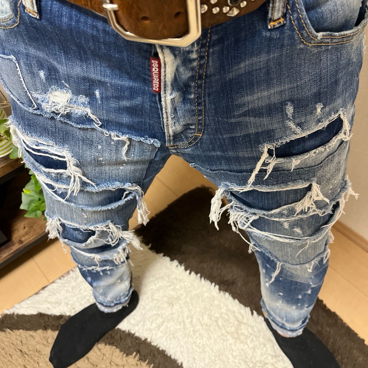 DSQUARED2 グラムヘッド ダメージクラッシュデニム GLAM HEAD 7 DSQUARED2 グラムヘッド ダメージクラッシュデニム GLAM HEAD 7