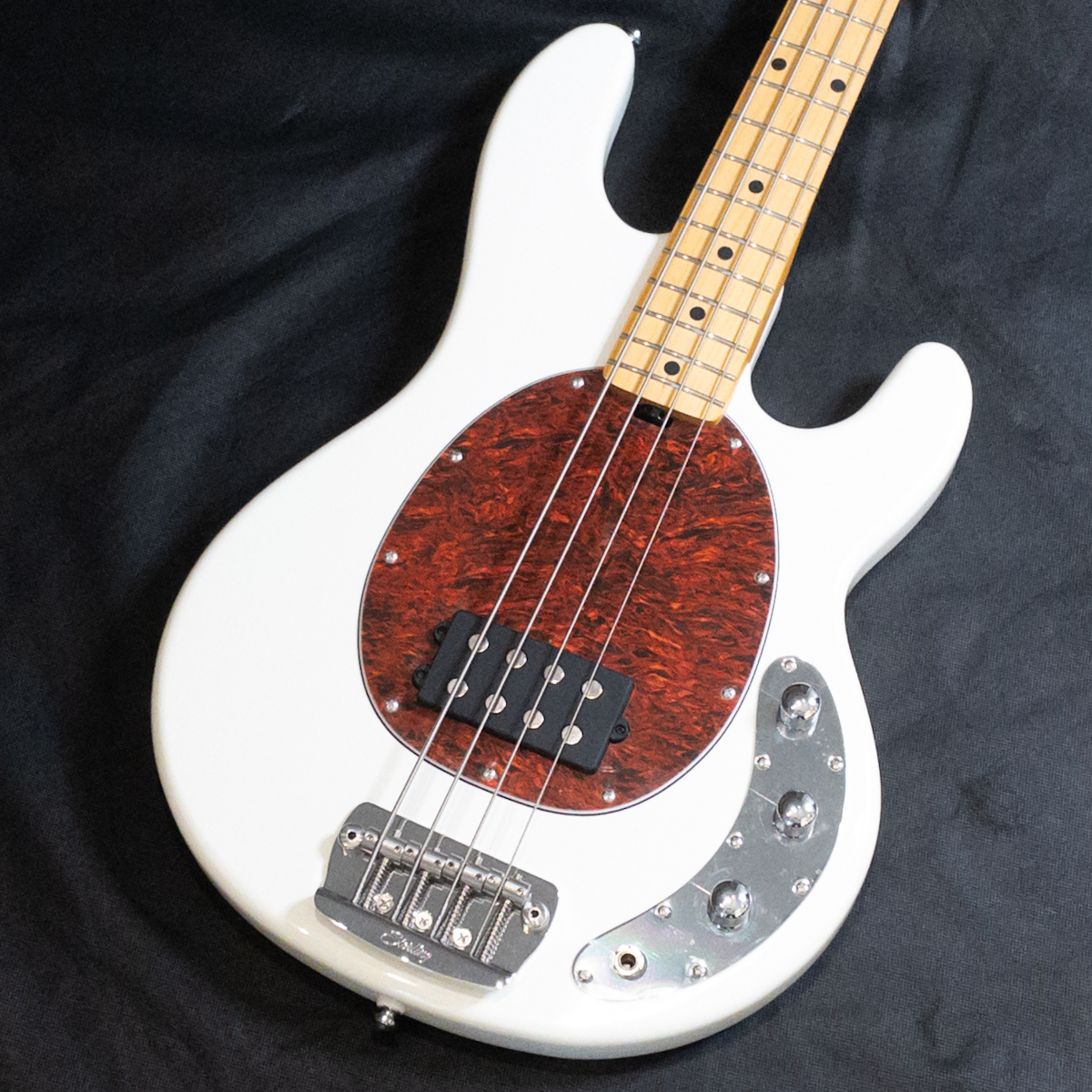 Sterling by MUSICMAN STINGRAY RAY24CA OWH M1 スターリン オリンピックホワイト