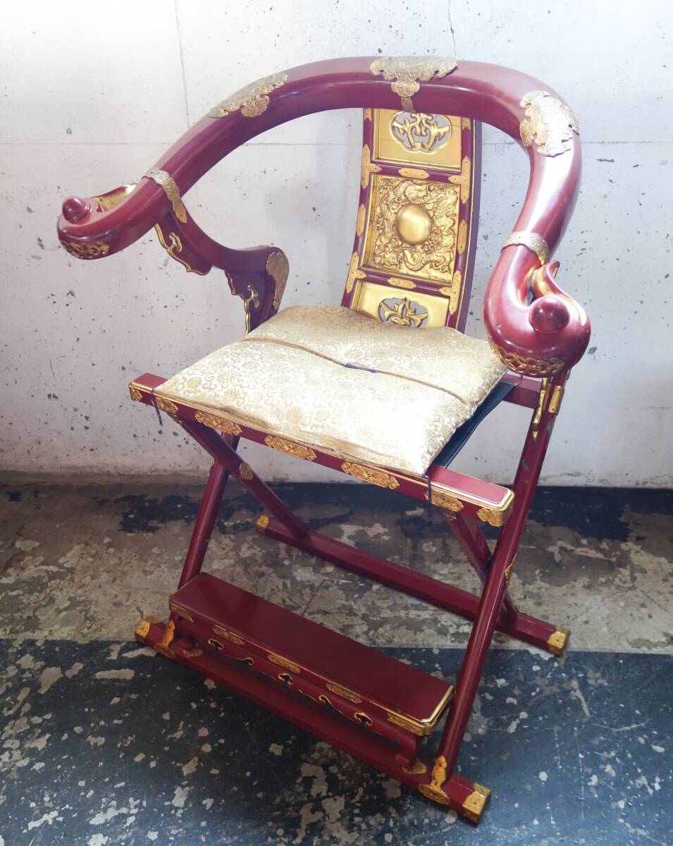 伝統工芸　工芸美術　レトロ 　大型寺院仏具　仏教美術＊本曲録　曲録　きょくろく ＊朱塗　金具打　金襴布団＊折畳収納＊社寺　葬祭施設