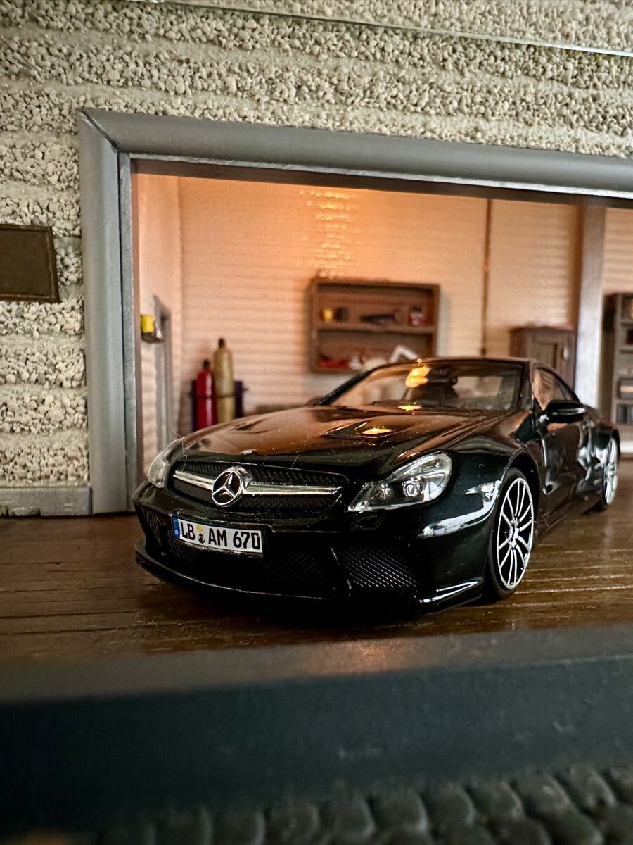 1/43ベンツSL63 AMG ブラック