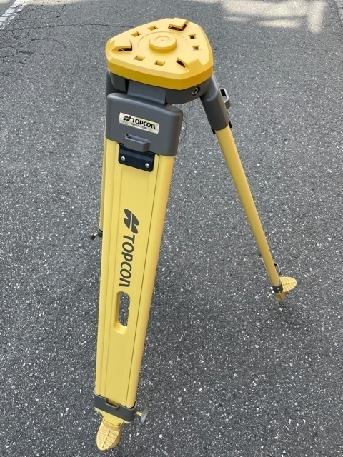 ★☆新品未使用！トプコンTOPCON木脚　三脚　5/8インチ☆★