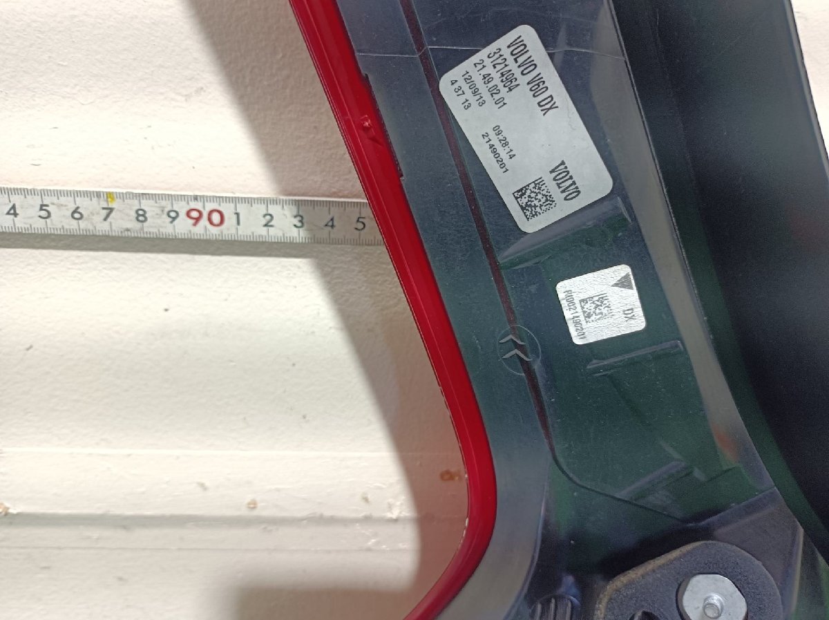  Volvo правый задний фонарь V60 DBA-FB4164T, 2013 #hyj NSP215061