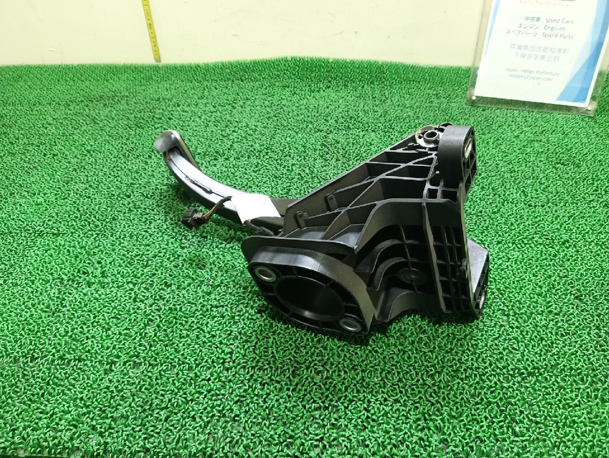 ポルシェ アクセルペダル パナメーラ 4S ABA-970M48A, 2010 #hyj NSP217001