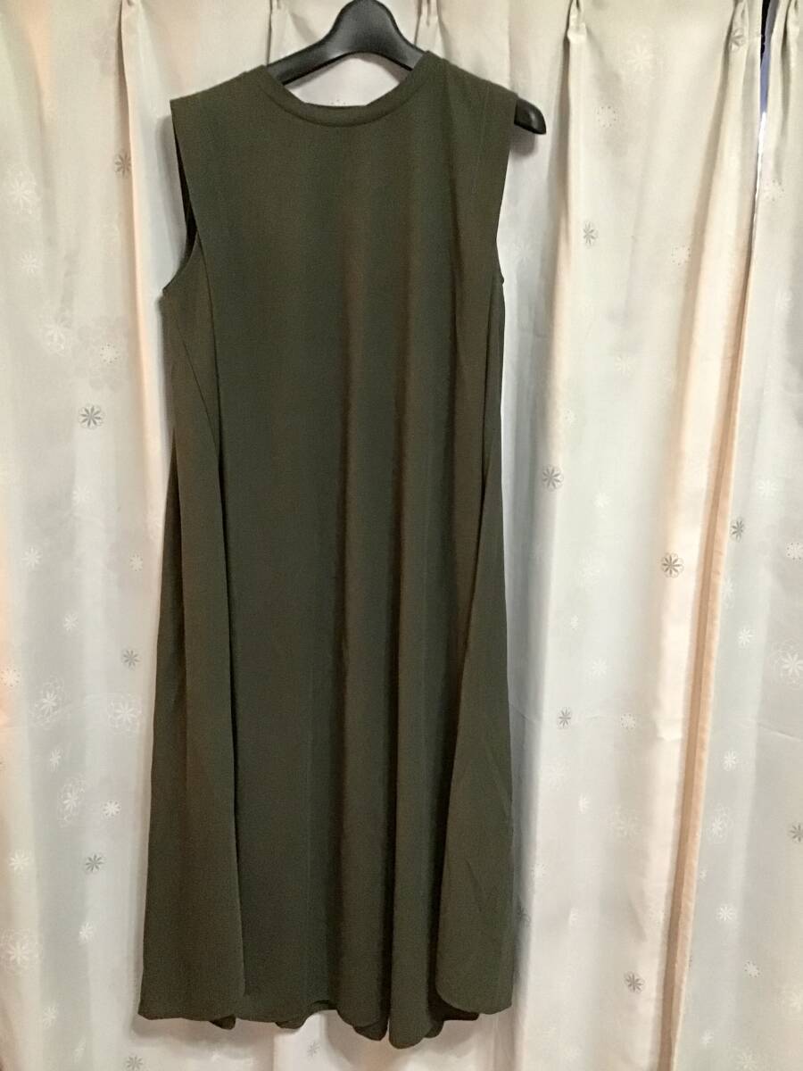 良品【plaisir/プレジール】ノースリーブロングワンピース/フリーサイズ★カーキ★レディース★USED