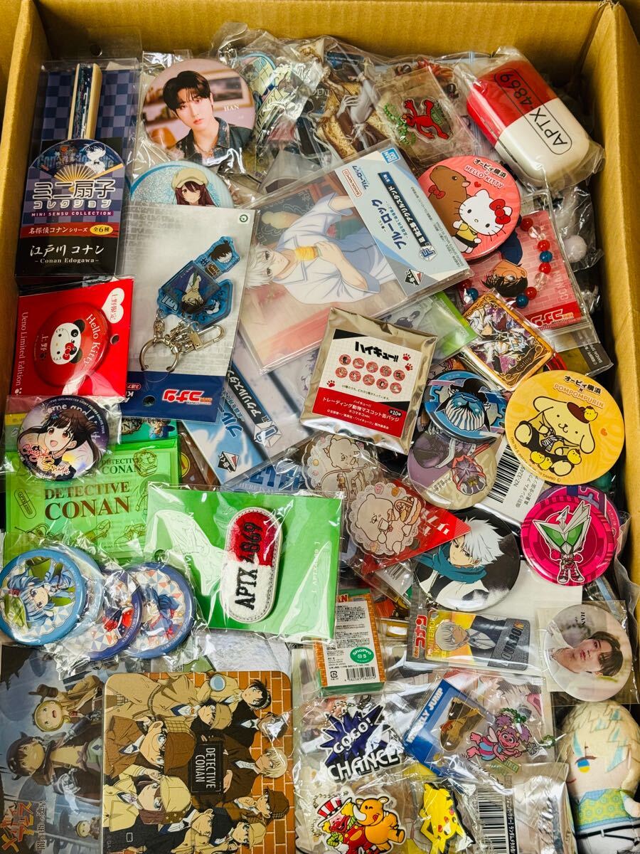 送料無料 大量 まとめ コミック アニメ 雑貨 等 グッズ セット 送料無料 大量 まとめ コミック アニメ 雑貨 等 グッズ セット
