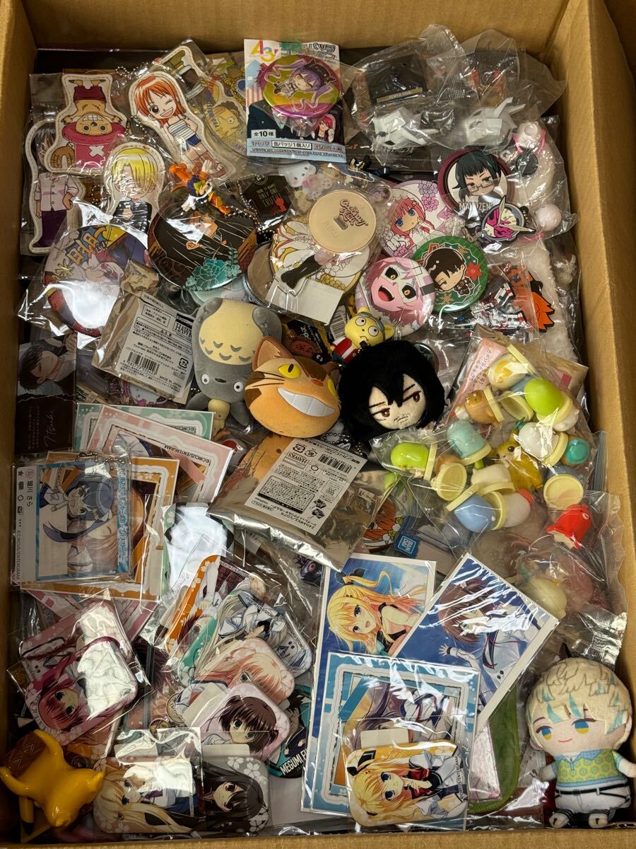 送料無料 大量 まとめ コミック アニメ 雑貨 等 グッズ セット 送料無料 大量 まとめ コミック アニメ 雑貨 等 グッズ セット
