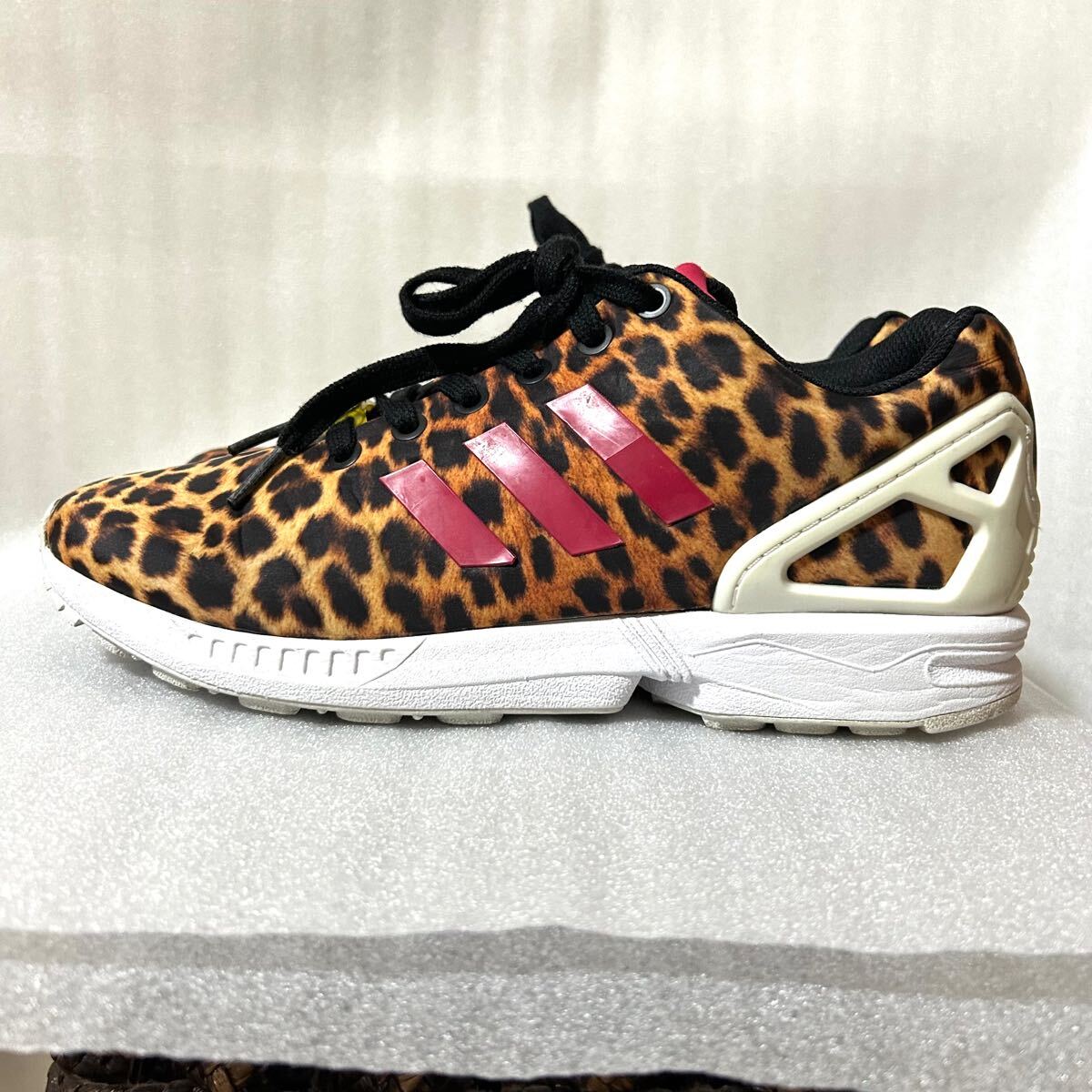 ド派手 メンズ レディース 26 0cm adidas アディダスTORSION ZX ド派手 メンズ レディース 26 0cm adidas アディダスTORSION ZX