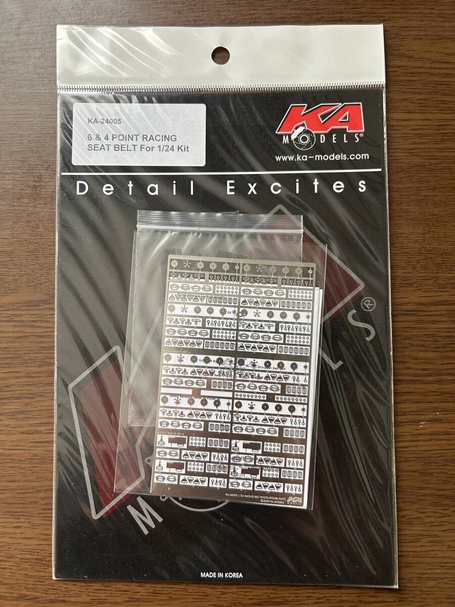 1/24　KA MODELS　6&4ポイントレーシングシートベルト　新品未開封