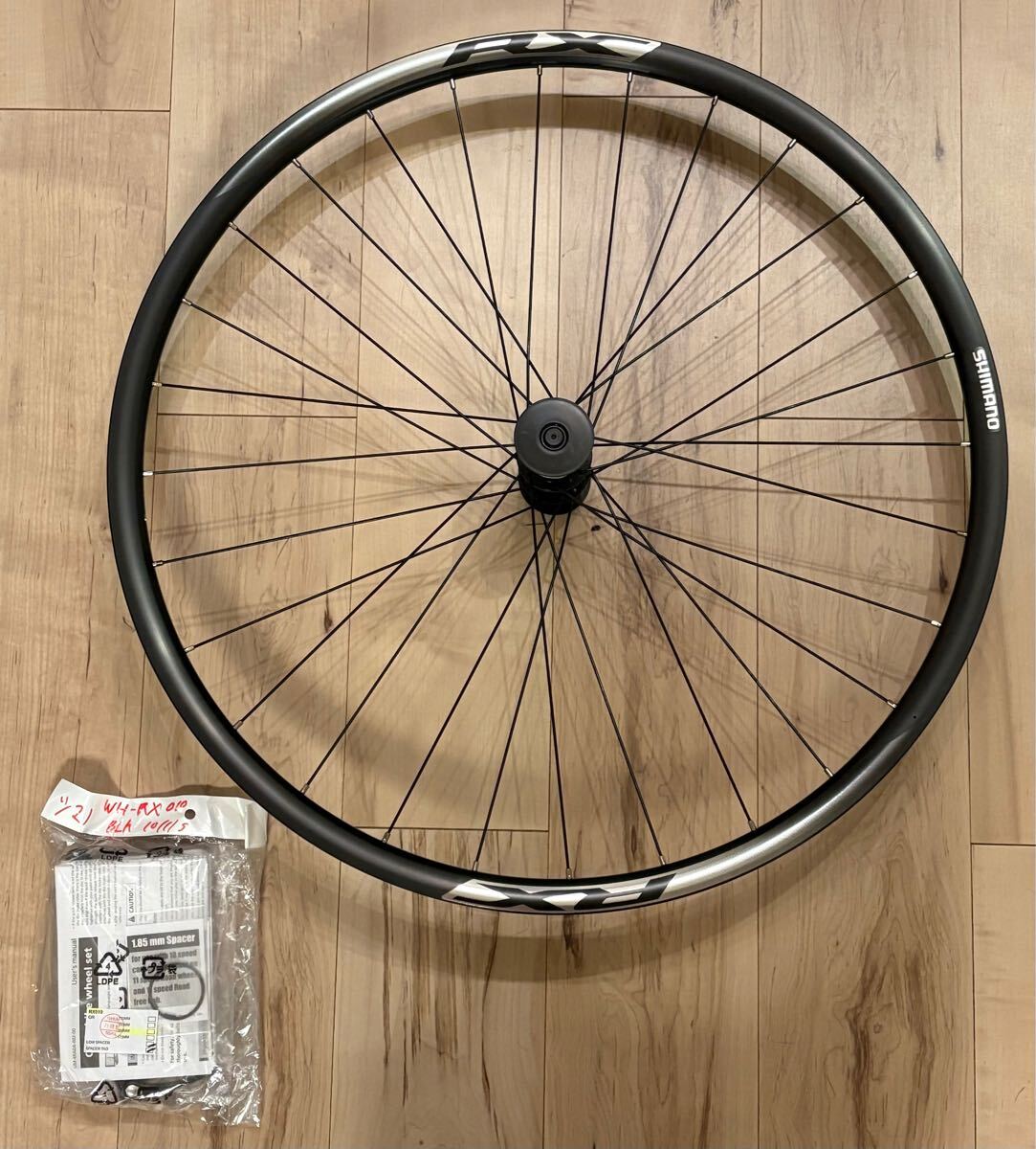 SHIMANO シマノ WH-RX10 CL R ブラック 10/11S OLD135mm リア 送料無料