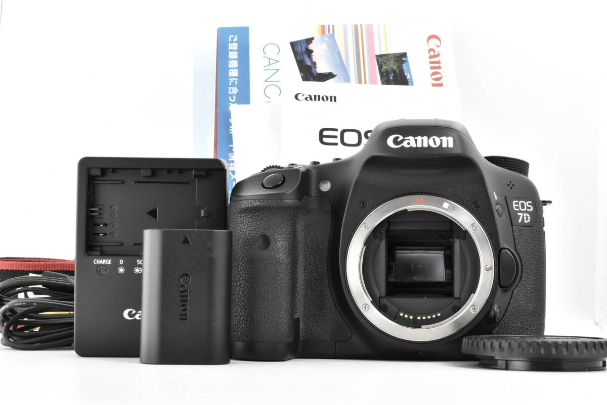 Canon キャノン EOS イオス 7D DSLR 18 MP デジタルカメラ ボディ シャッターカウント10933回 EF-952