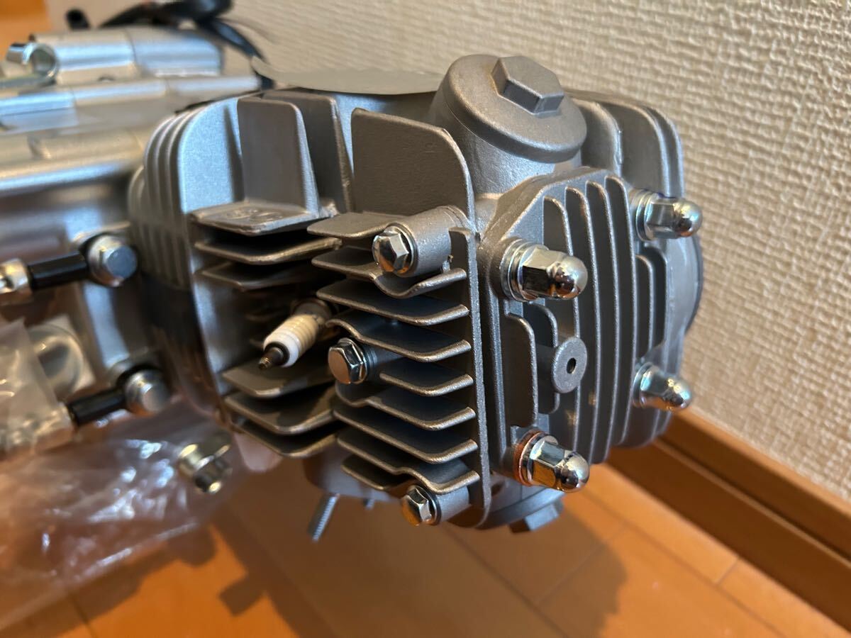 ミニモト パフォーマンス Z-1型125cc エンジン GPX125 新品未 ミニモト パフォーマンス Z-1型125cc エンジン GPX125 新品未
