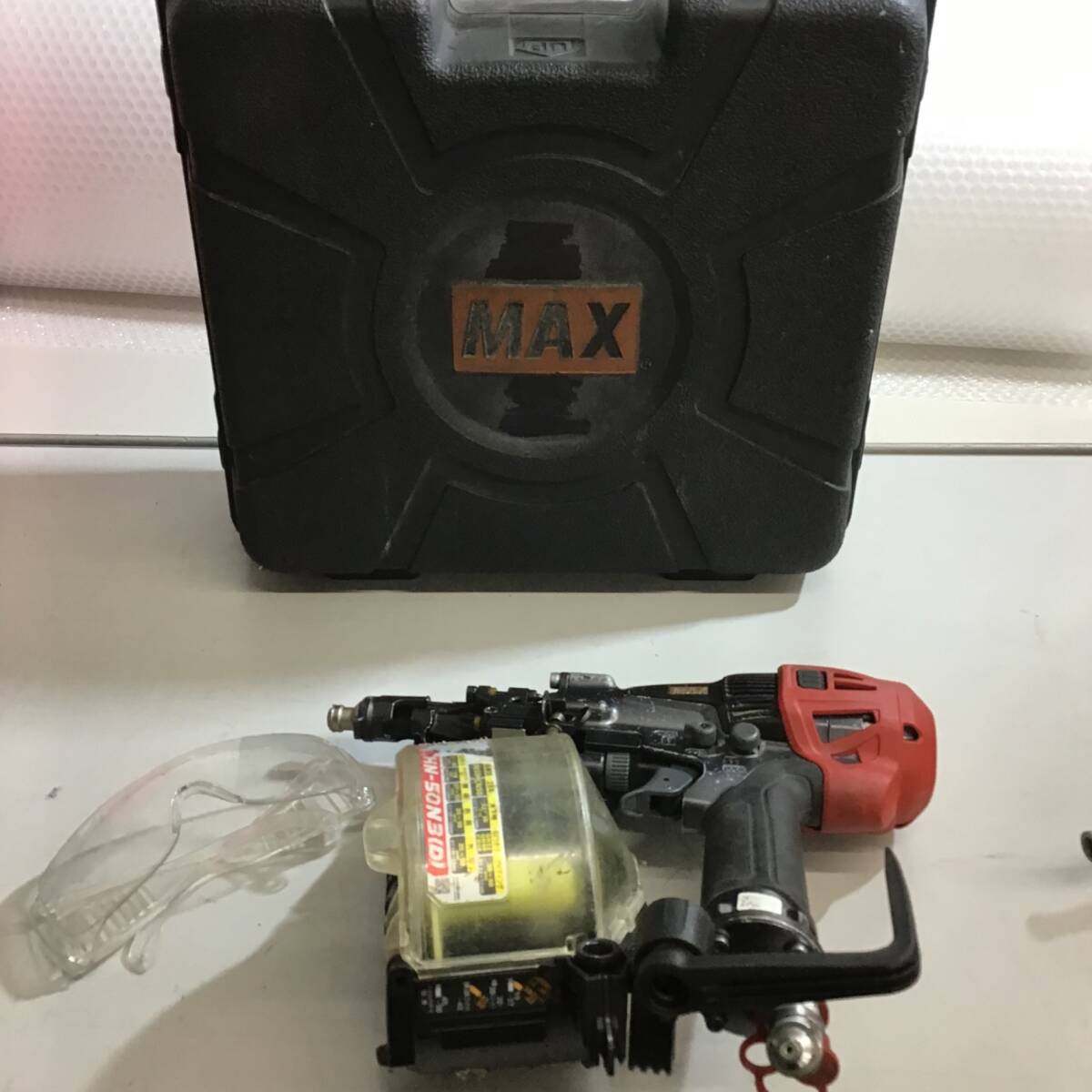 【中古品】★マックス(MAX) 高圧エア釘打ち機 HN-50N3(D)-G