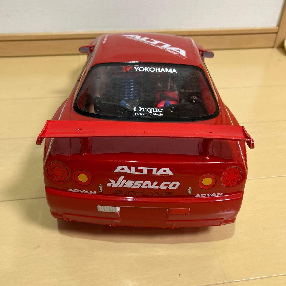 1/8 京商 スカイライン GT-R R34 ラジコン ガソリン エンジン 1/8 京商 スカイライン GT-R R34 ラジコン ガソリン エンジン