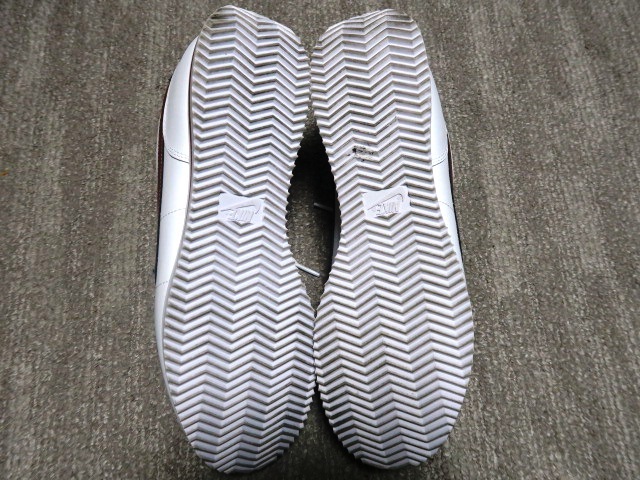 24年製 超美品 名作 NIKE CORTEZ ナイキ コルテッツ スニーカー メンズ ホワイト 白 DM4044-107 US10.5 JP28.5cm_画像6