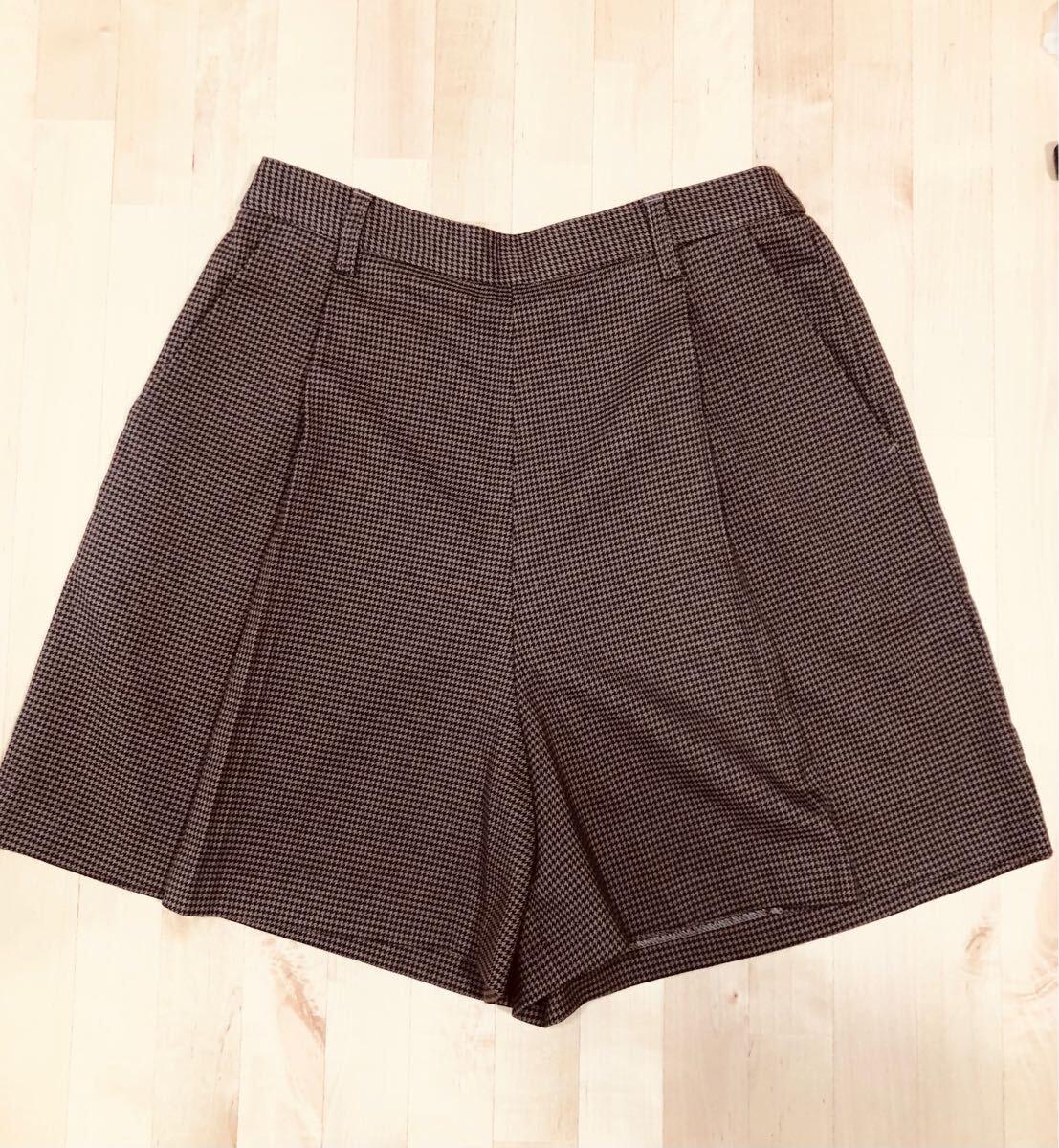 未使用★GU★キュロット　キュロットスカート　ハーフパンツ★レディース★ブラウン★M★ ショートパンツ