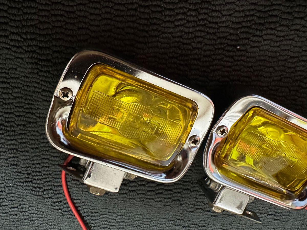 当時物 CGC製 角型 ミニランプ フォグランプ 左右 旧車 当時物 CGC製 角型 ミニランプ フォグランプ 左右 旧車