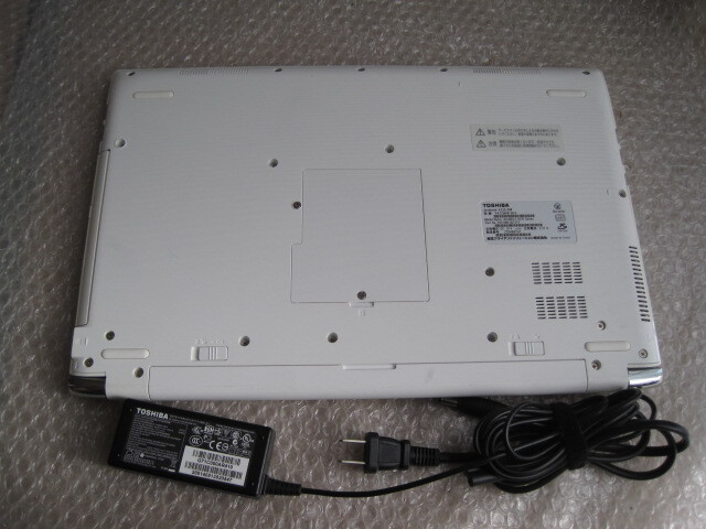 東芝 dynabook AZ25-BW Celeron HDD 320GB RAM 8GB Win10認(rèn)証 ジャンク