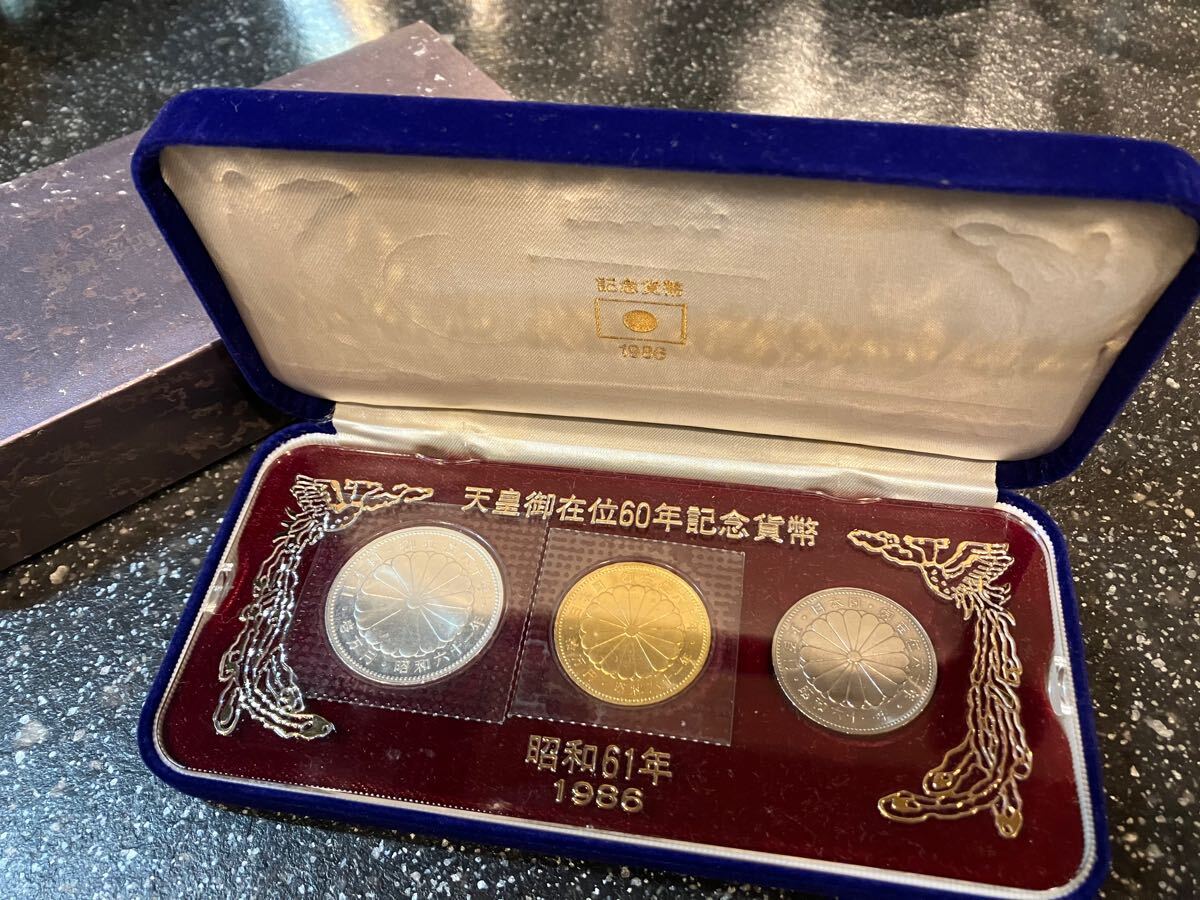 天皇陛下御在位60年記念貨幣 1万円プルーフ銀貨ブリスターパック 天皇陛下御在位60年記念貨幣 1万円プルーフ銀貨ブリスターパック