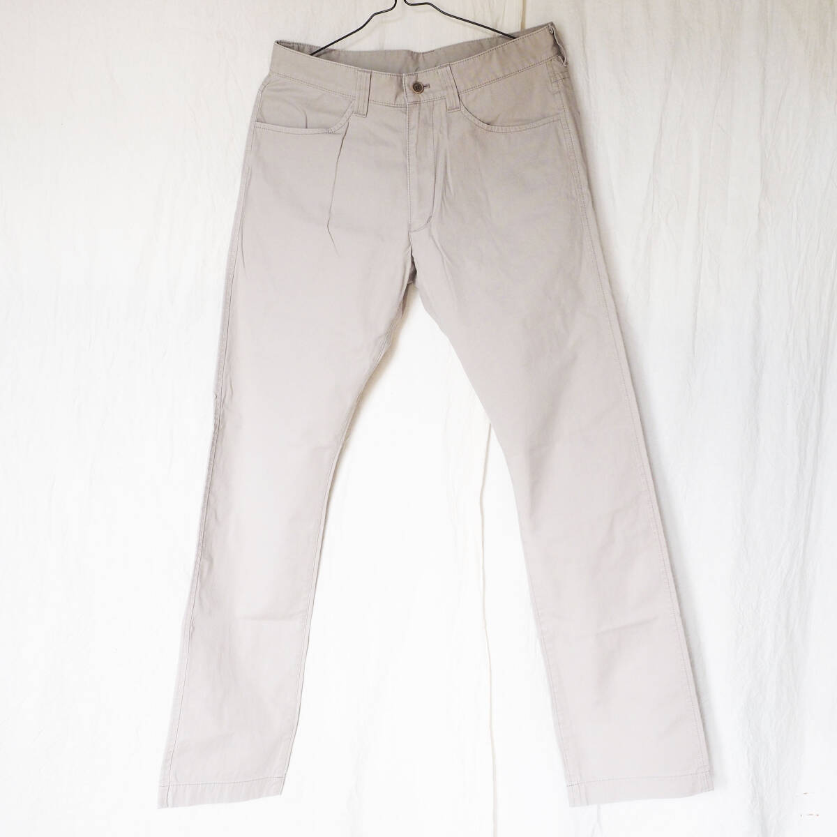 イッセイミヤケ パンツ 1 ベージュ 美品 issey miyake me