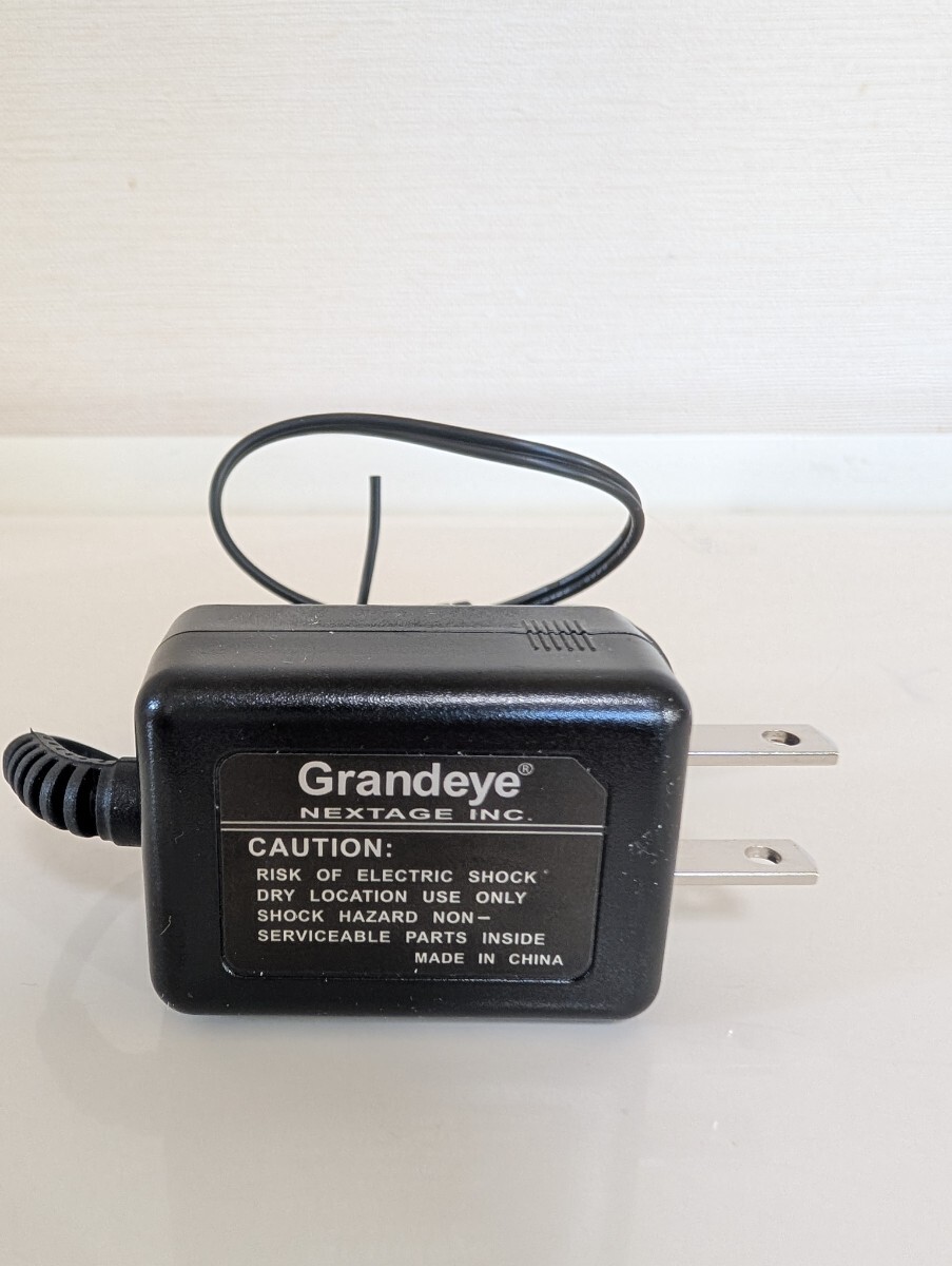 送料無料【新品】防犯カメラ　ACアダプタ Grandeye 出力12V 1A 型番GEO101U-1210　復(fù)數(shù)あり　電源コード　即発送　復(fù)數(shù)個(gè)あり