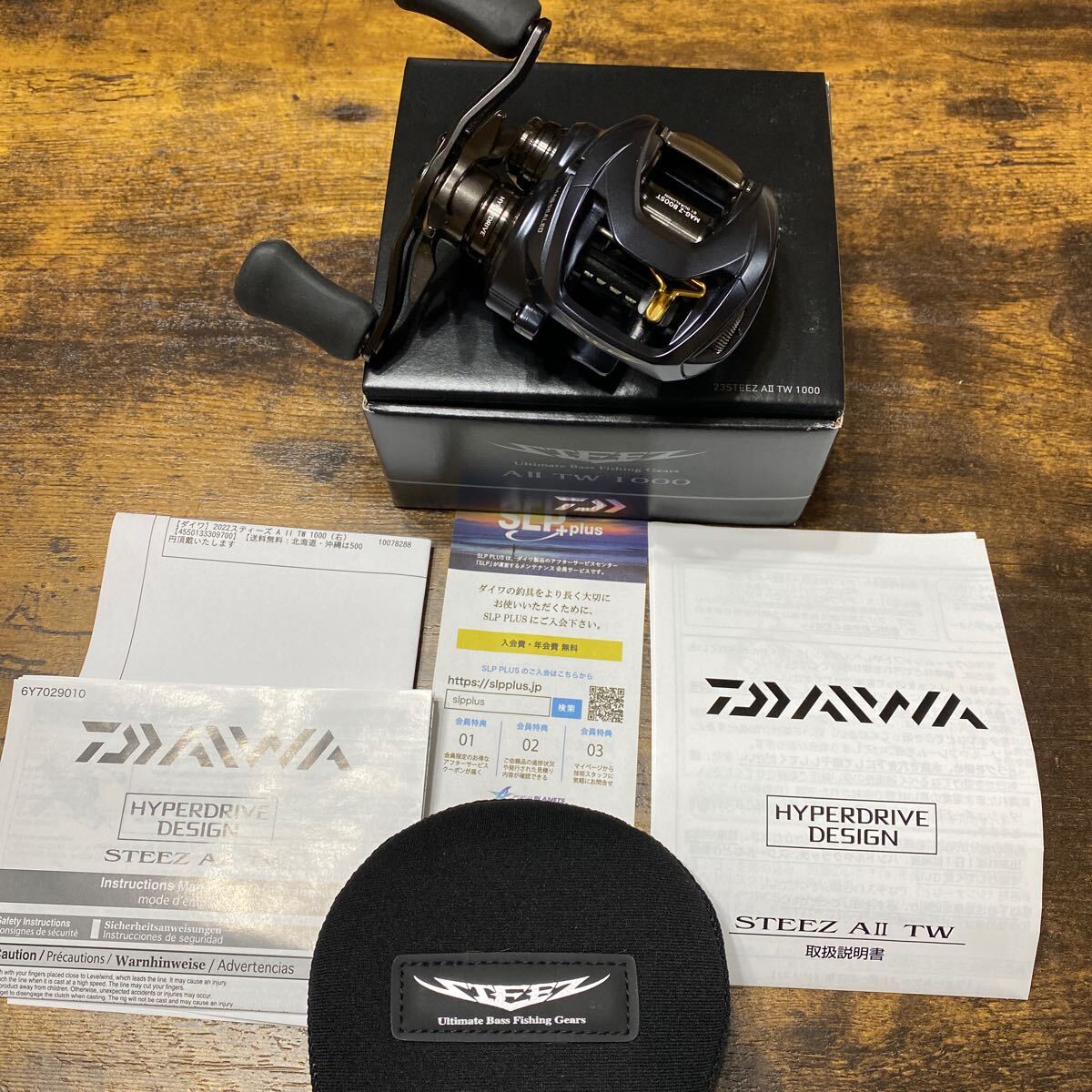 新品同様 DAIWA STEEZ A2 TW 1000 ダイワ スティーズ ベイトリール