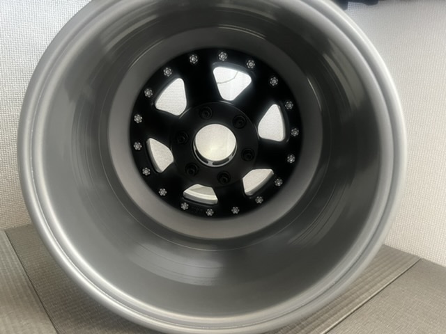 34000円 レーシングホイル F1 F2 F3000 センターロック スピード 34000円 レーシングホイル F1 F2 F3000 センターロック スピード