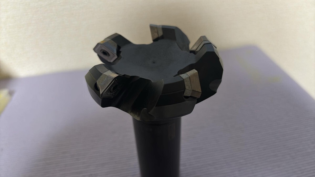 サンドビック 正面 フライス カッター 切れ刃 円筒シャンク R245 サンドビック 正面 フライス カッター 切れ刃 円筒シャンク R245