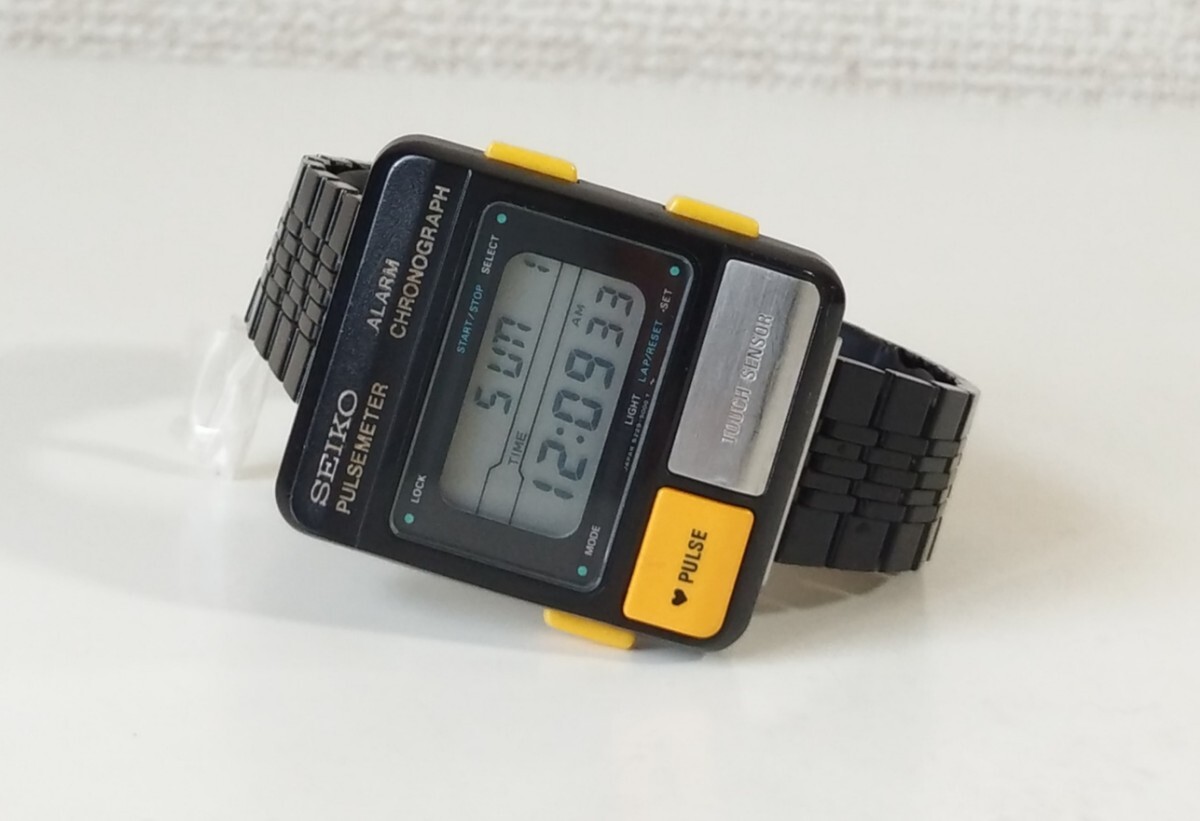 ジャンク　SEIKO　セイコー　パルスメーター　デジタル　腕時計　クロノグラフ　 アラーム　レア　LC　 クオーツ　 稼働品