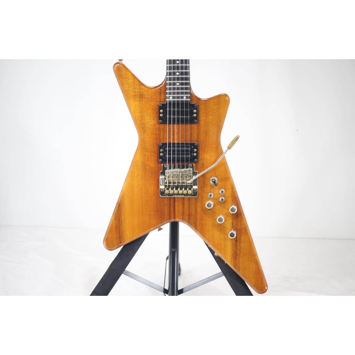 CARVIN V220