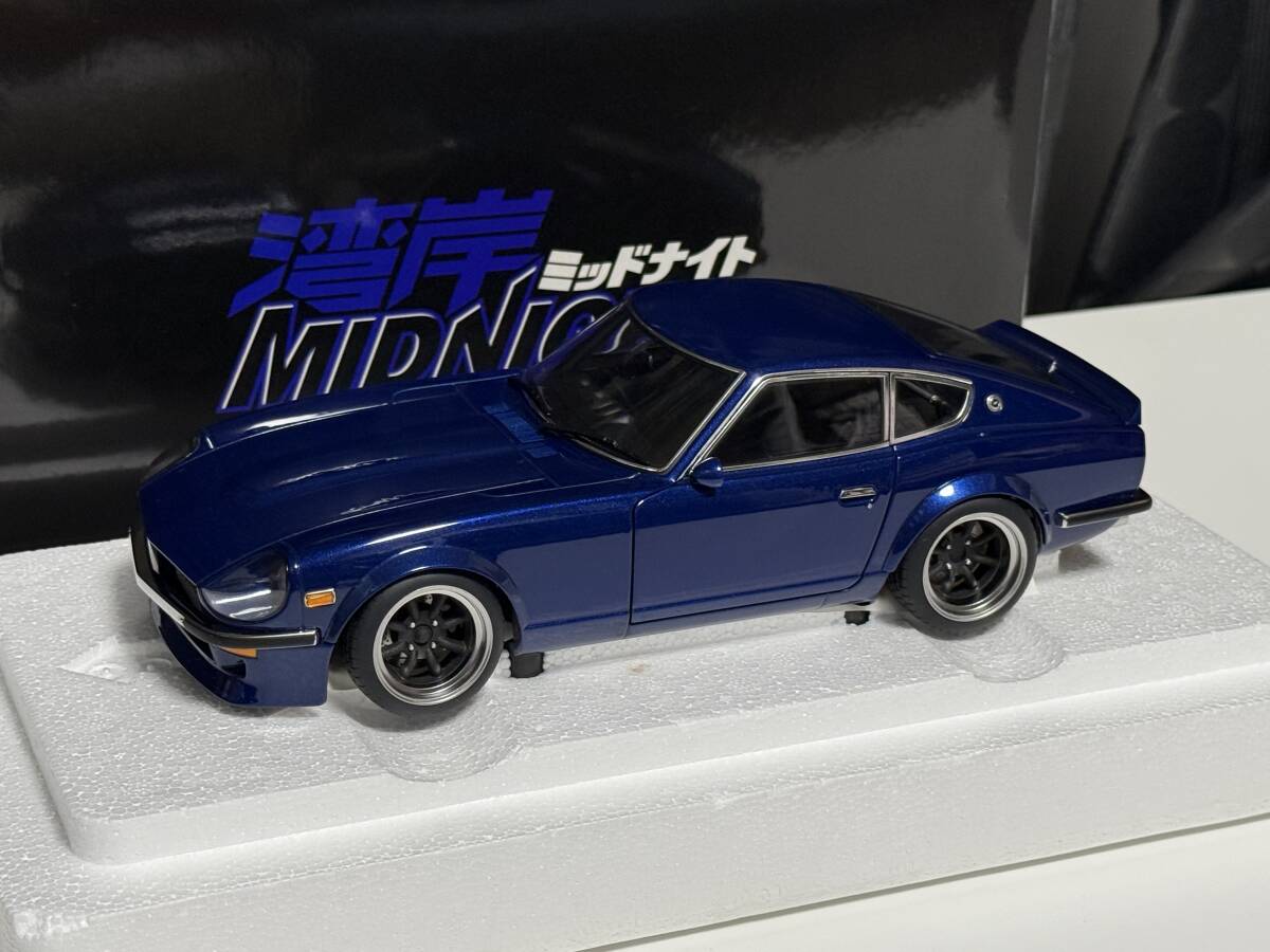 絶版品】77451 オートアート1/18 日産 フェアレディZ S30 湾岸 絶版品】77451 オートアート1/18 日産 フェアレディZ S30 湾岸