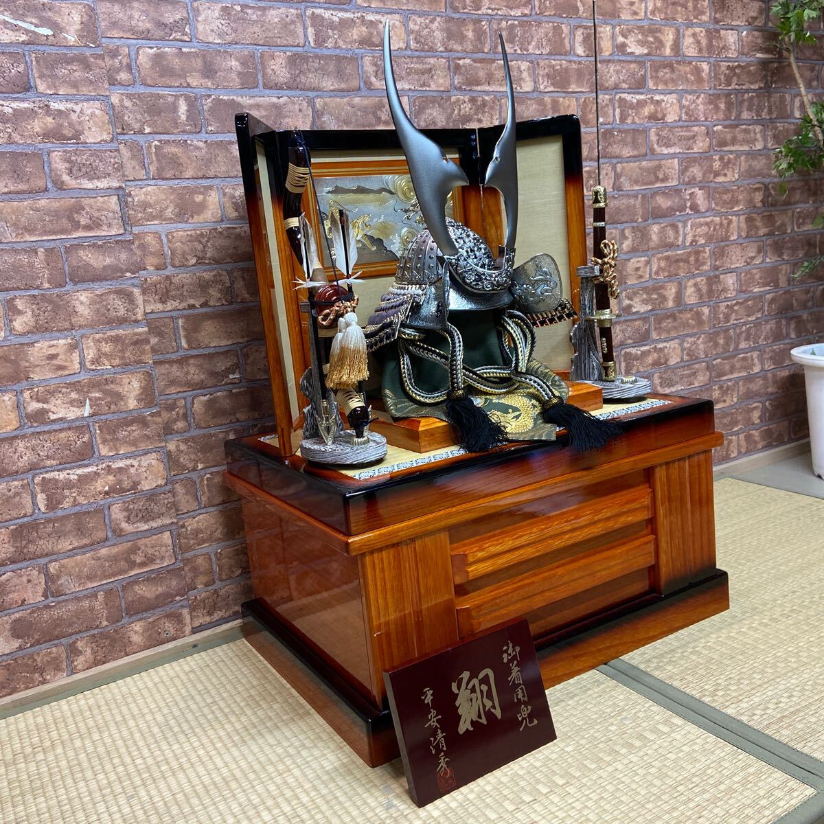 item_image_3