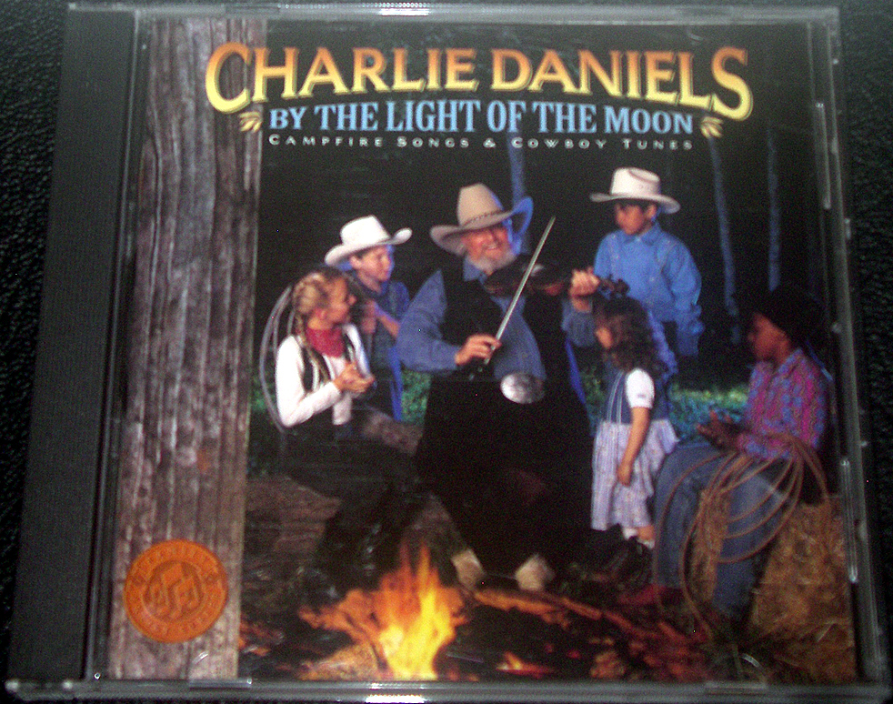 チャーリー・ダニエルズ CHARLIE DANIELS / BY THE LIGHT OF THE MOON: CAMPFIRE SONGS & COWBOY TUNES